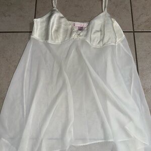 Victoria’s Secret White Sheer Babydoll Lingerie Slip Size M